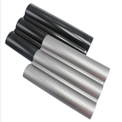 Ustensiles de cuisson RK China Foodservice NSF Moules perforés à 3 emplacements Baguette Plateau de cuisson Moule à pain français