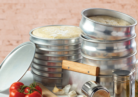 Ustensiles de cuisson Rk China Foodservice Round Pâte en aluminium empilable Pan d'épreuvage