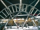 Le dôme géodésique en aluminium couvre le toit flottant interne de ponton en aluminium d'api